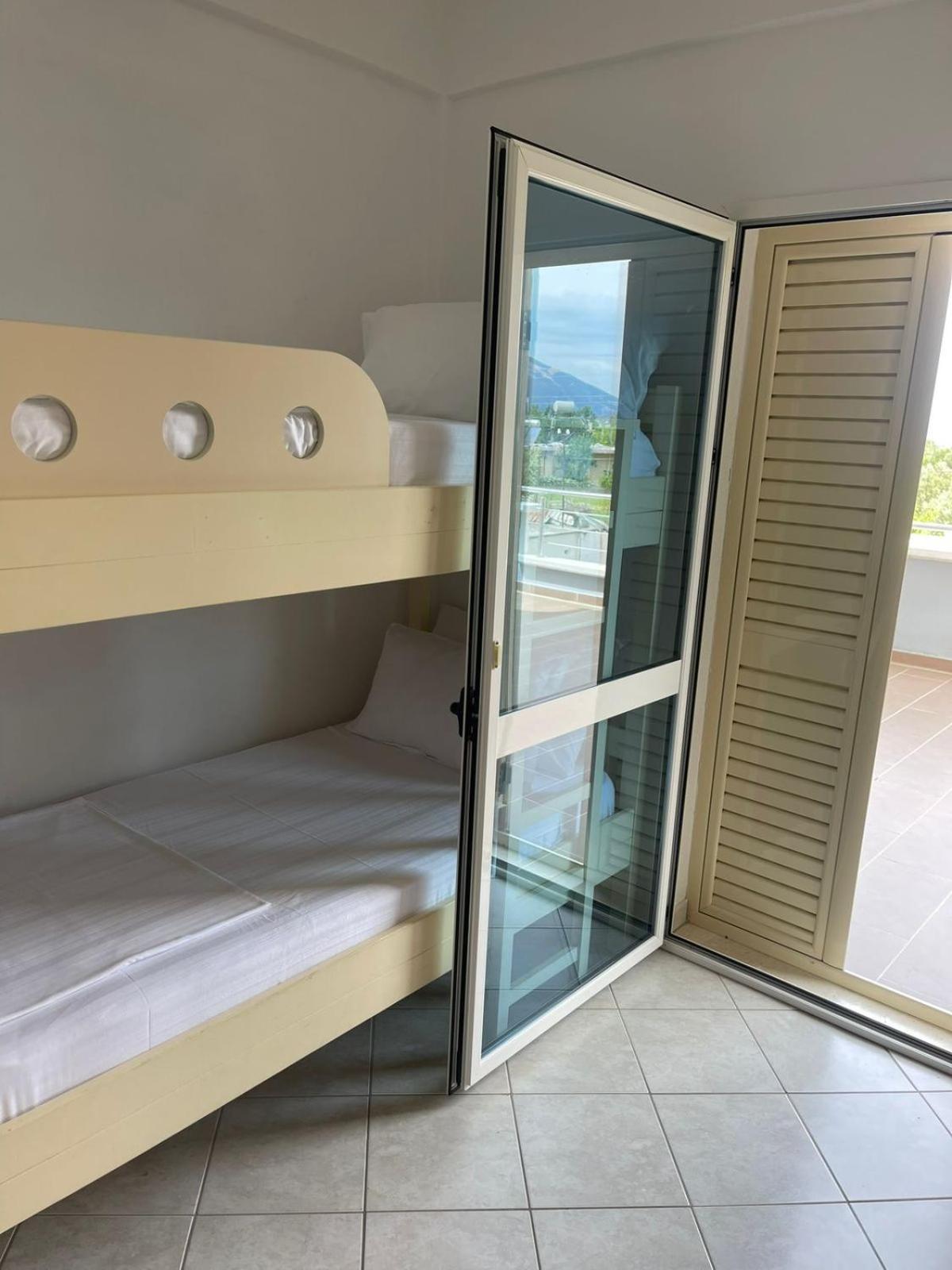 Apartments Rezidenca Sinani Orikum Dış mekan fotoğraf